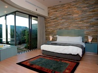 Grid_melrose_arch-main