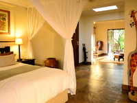 Grid_bush_lodge_-_main