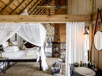 Grid_singita_ebony_-_main