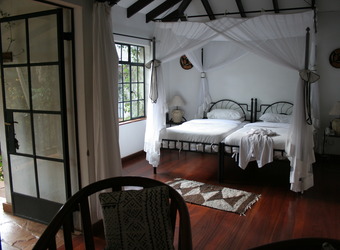 Sidebar_karen-blixen-nairobi-bedroom3