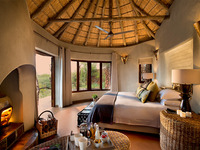 Grid_kopano-bedroom__880x579_