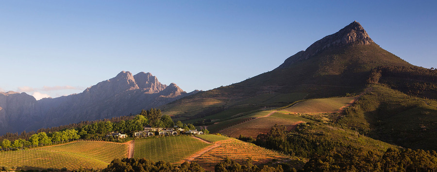 Huge_-img-clients-south_africa-delaire_graff-01.-delaire-graff-landscape