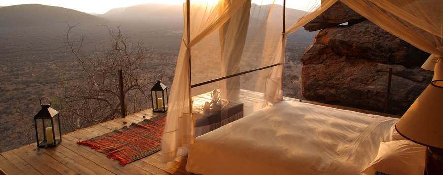 Huge_saruni-samburu-tent-view